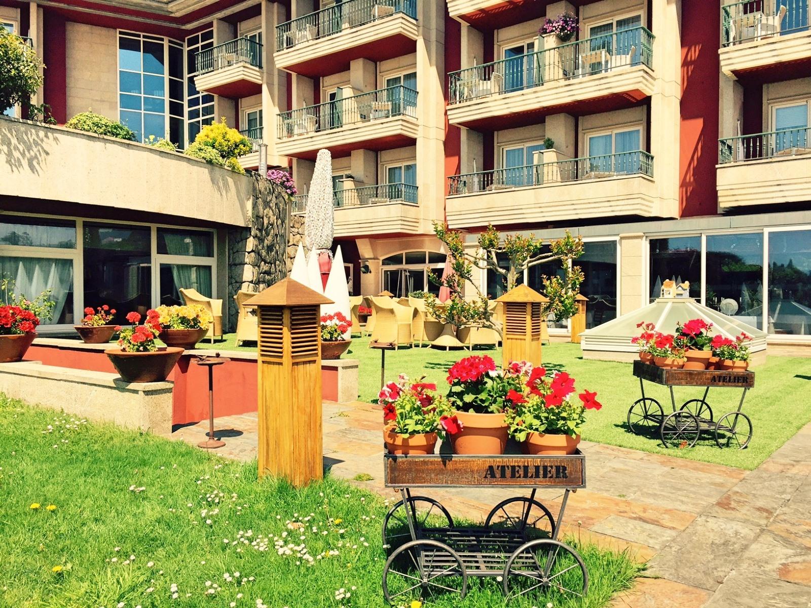 Augusta Eco Wellness Resort 4 Superior Санксенсо Екстериор снимка